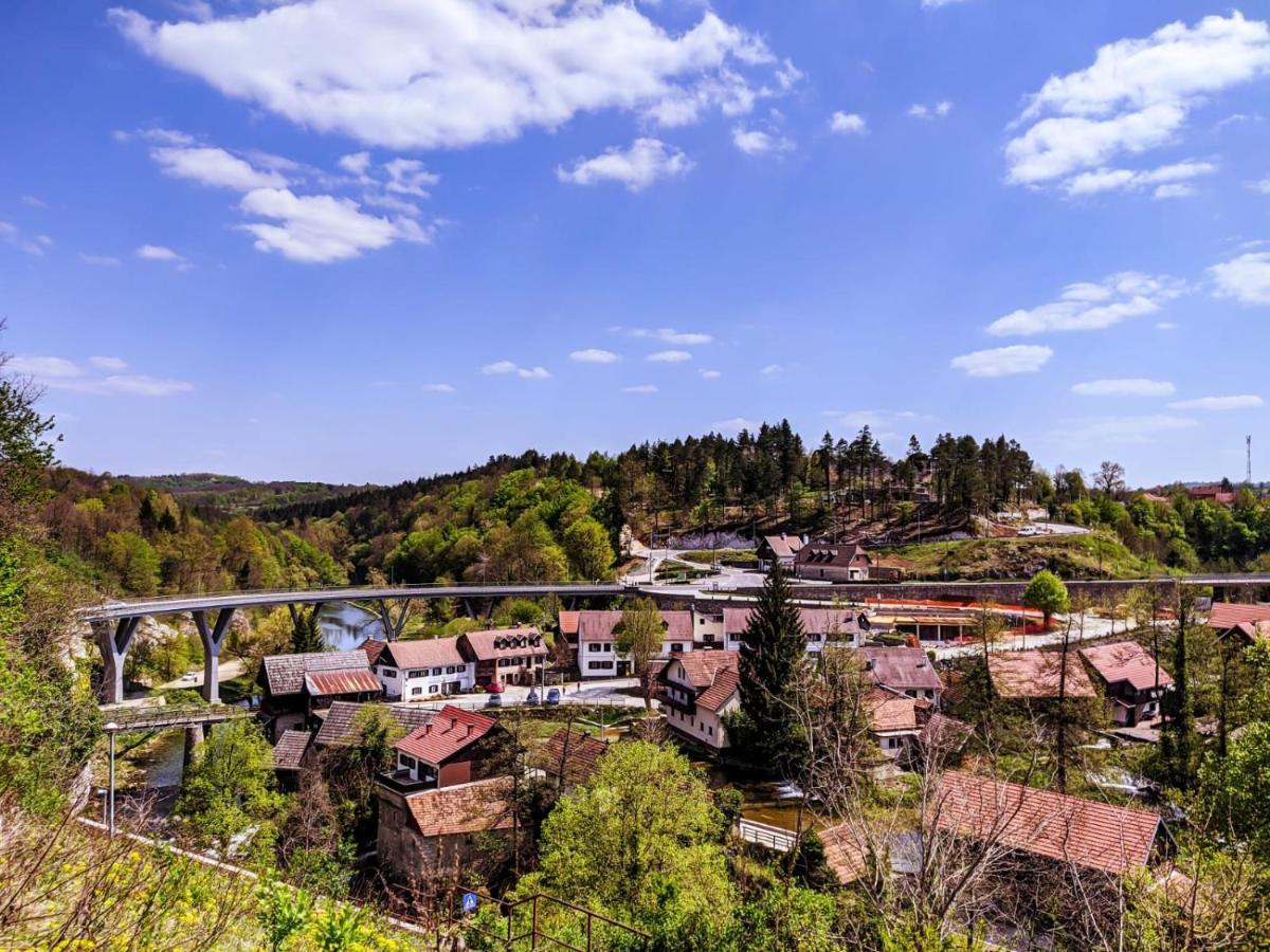 Apartments Vesna Slunj Luaran gambar