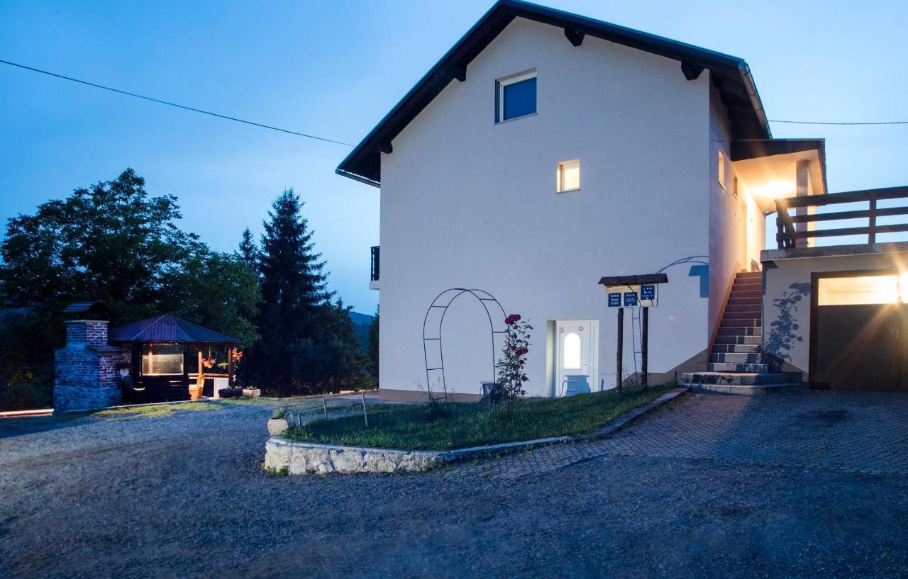 Apartments Vesna Slunj Luaran gambar
